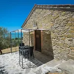Poloturisticoumbria Rustico Con Piscina Vista Aparthotel