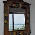 Hotel apartamentowy Poloturisticoumbria Rustico Con Piscina Vista *