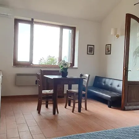 Poloturisticoumbria Rustico Con Piscina Vista 公寓式酒店 特拉西梅诺湖畔帕西尼亚诺