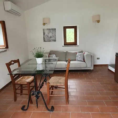 Poloturisticoumbria Rustico Con Piscina Vista 公寓式酒店 特拉西梅诺湖畔帕西尼亚诺